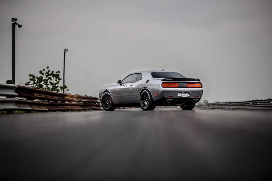  Dodge Challenger Hellcat HPE1000 Twin Turbo by Hennessey 2016 года  (фото 2 из 6)